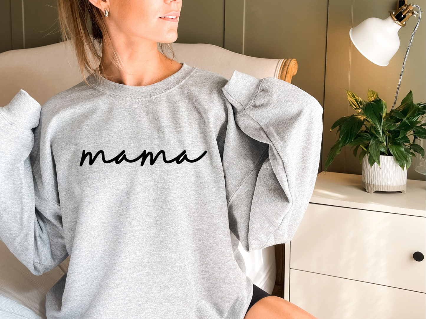 Mama Embroidered Sweatshirt